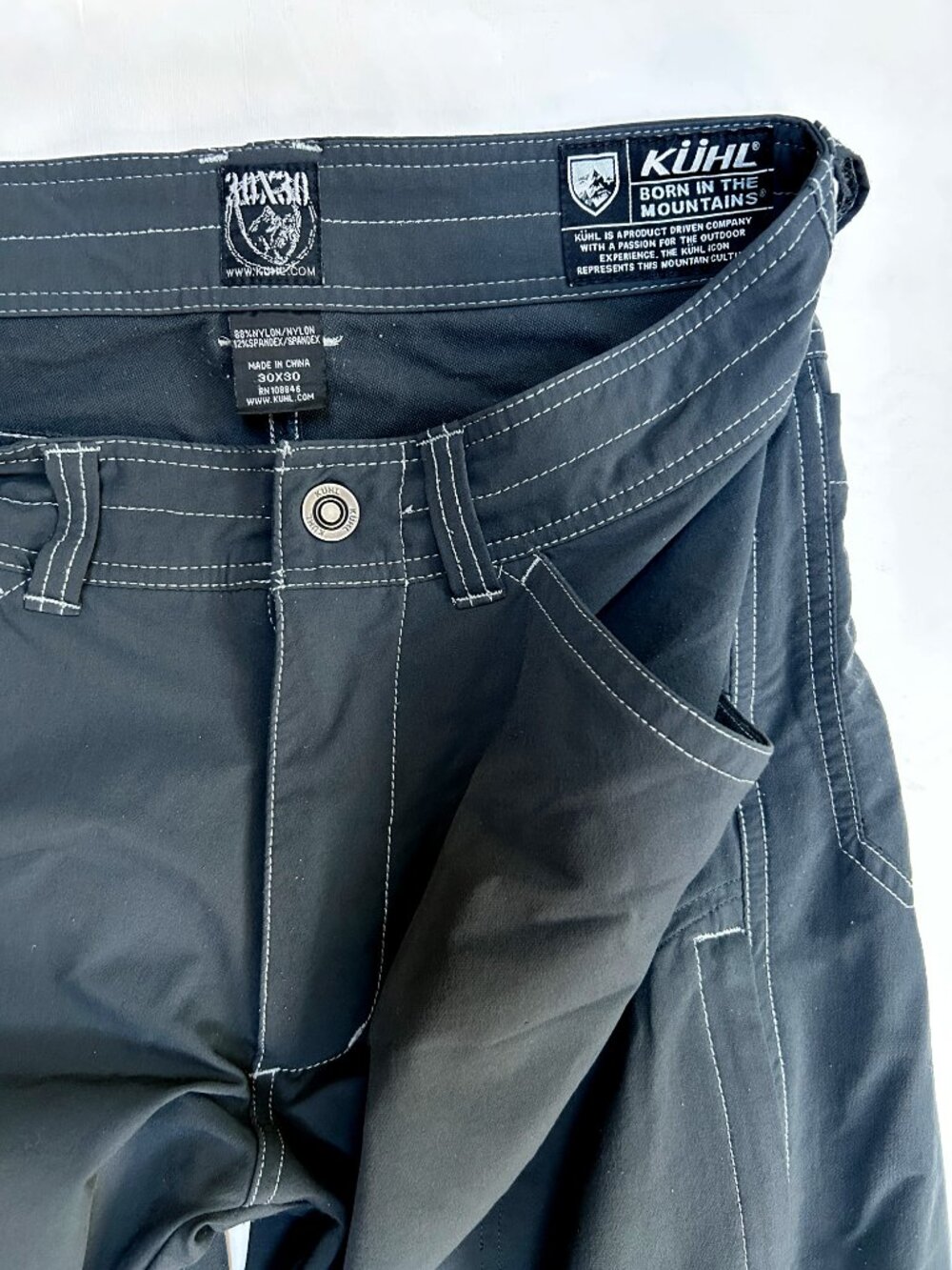 Kuhl Men’s 30x30 Gray Hiking Utility Pants Stretch Gorpcore Outdoor Cargo - Picture 5 of 8